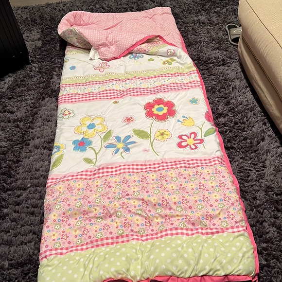 Twin blanket - Picture 1 of 1